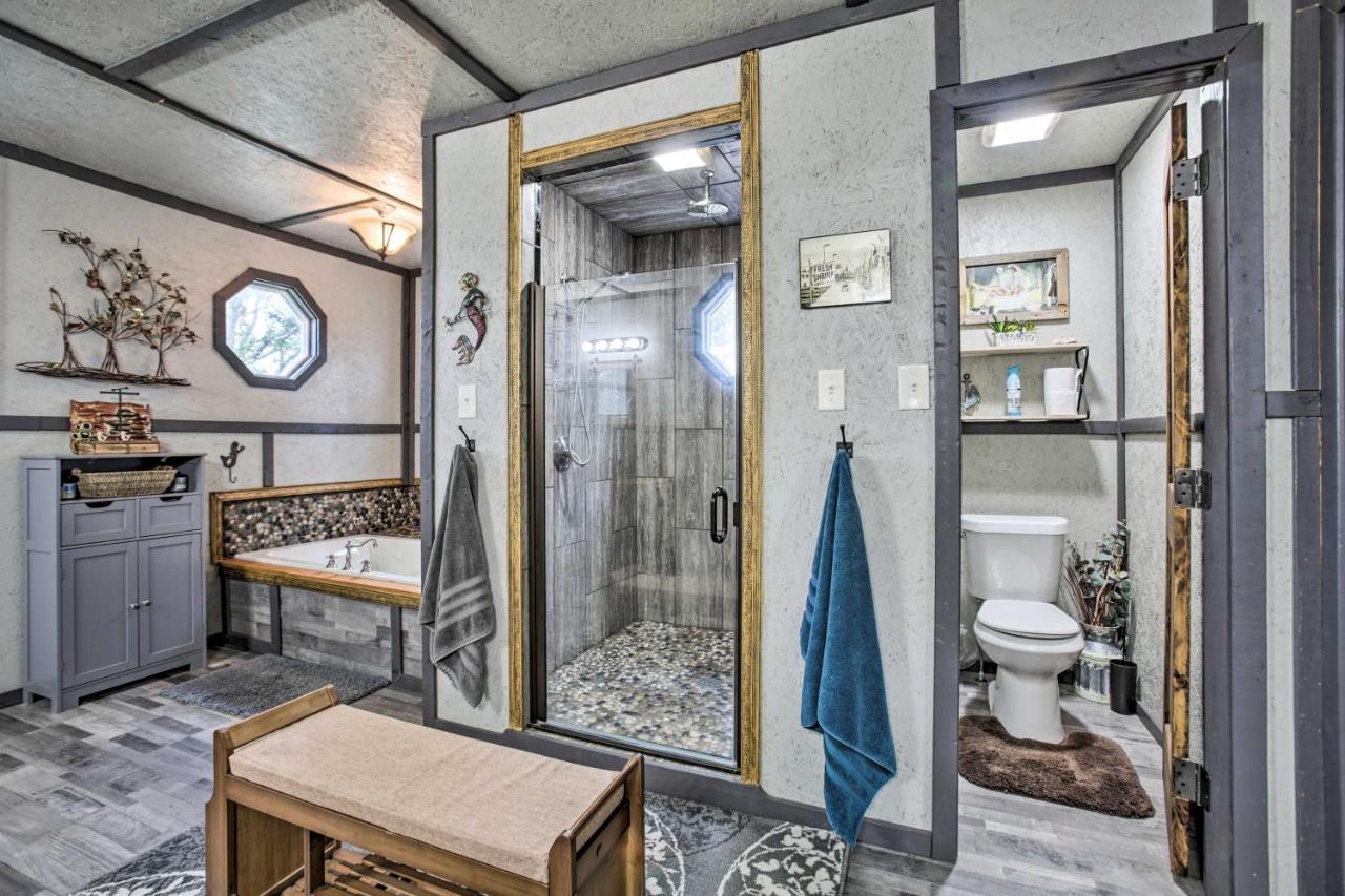 Waterfront Bay St Louis Beach House With Deck! Bay St. Louis Luaran gambar